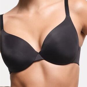 SKIMS Full Coverage Lightly Lined Bra
